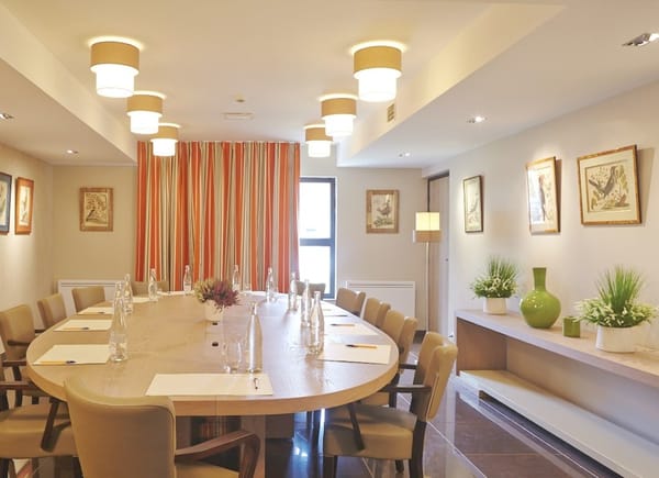 Hôtel Les Herbes Folles ****, Hôtel 4*, Mauregard, Île-de-France, France